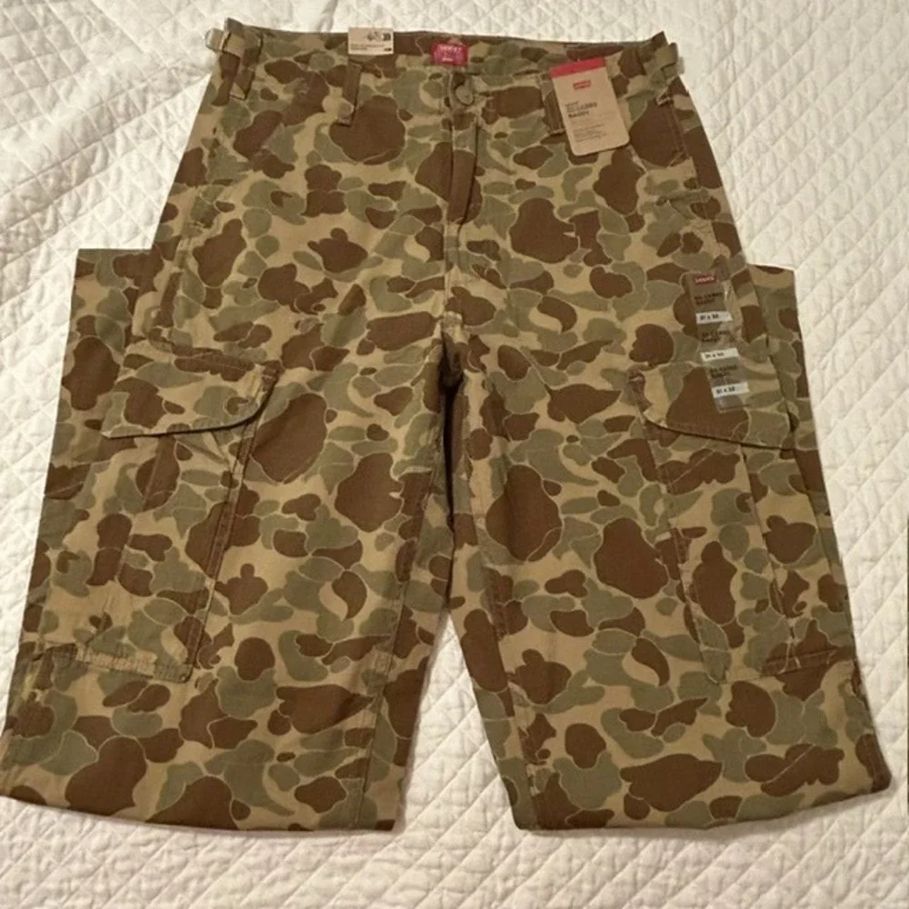 Levi's XX Cargo Baggy Pants Mens 31x32 Camo Utility Adjustable Waist Cotton NEW